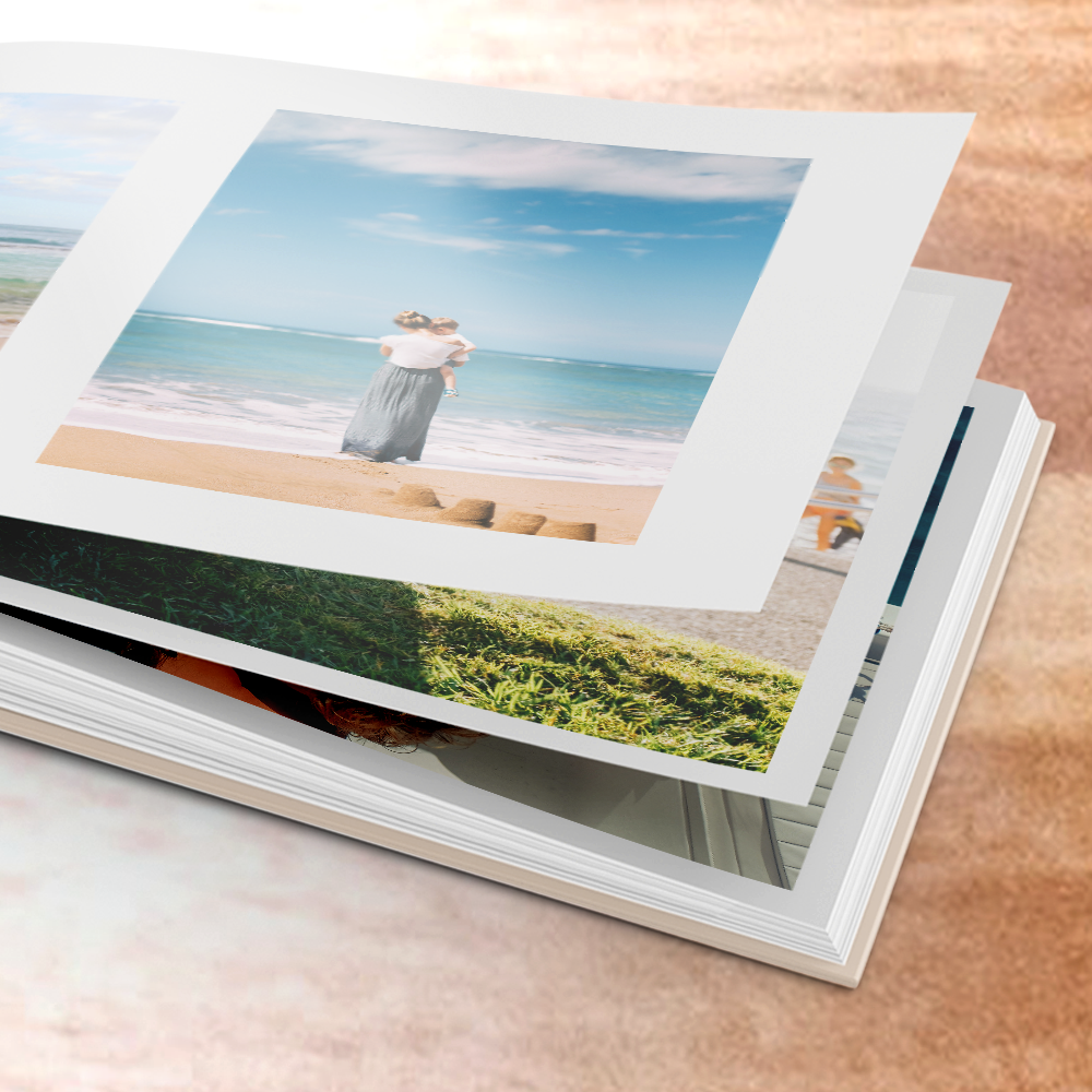 Photobook_A5_landscape_PDP4.png