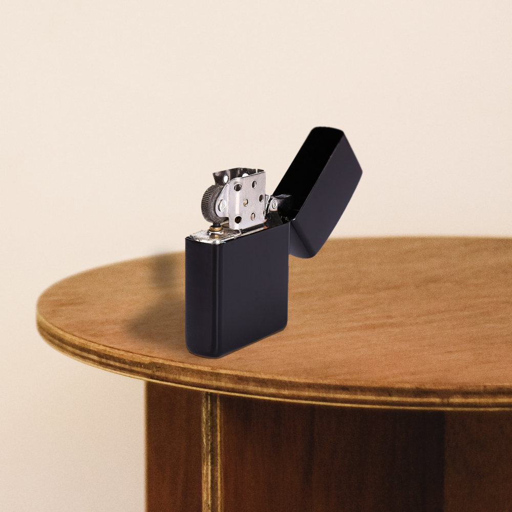 ZippoLighterPDP_Copy_3.png