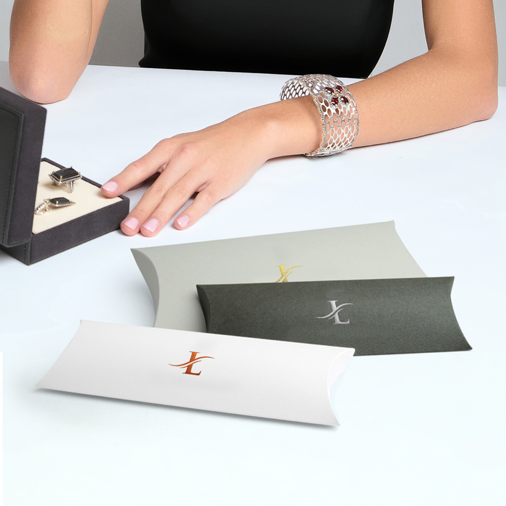 pillowboxluxury_PDP_Copy_2-1.png