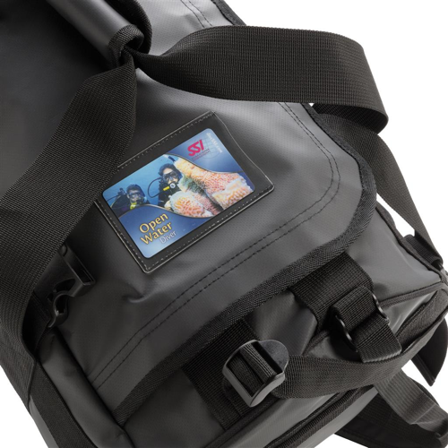 product-image-duffle-bag-closeup-outside-500x500px.png